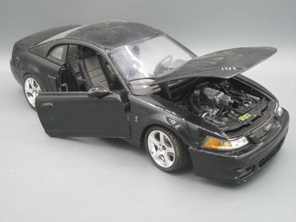 Maisto   Ford Mustang SVT Cobra 2003 Black