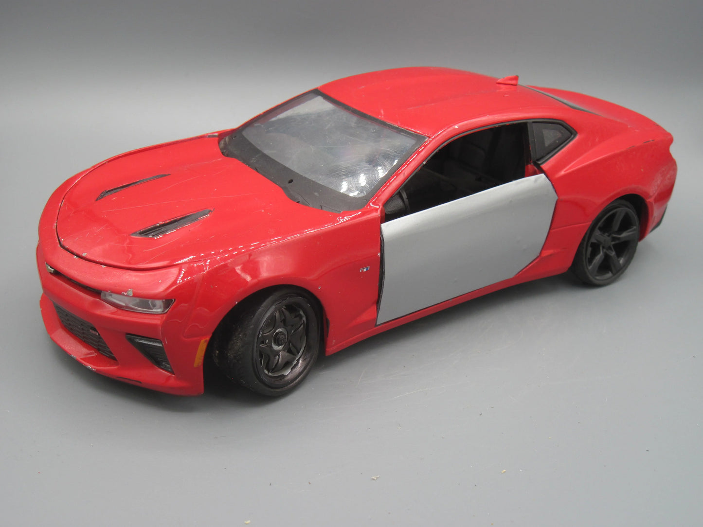Maisto   Chevrolet Camaro SS 2016 Red