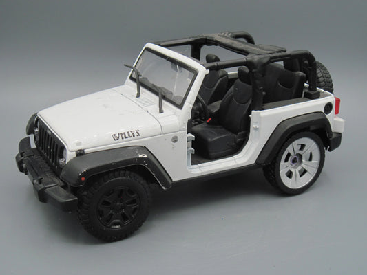 Maisto   Jeep Willy's Wrangler  White
