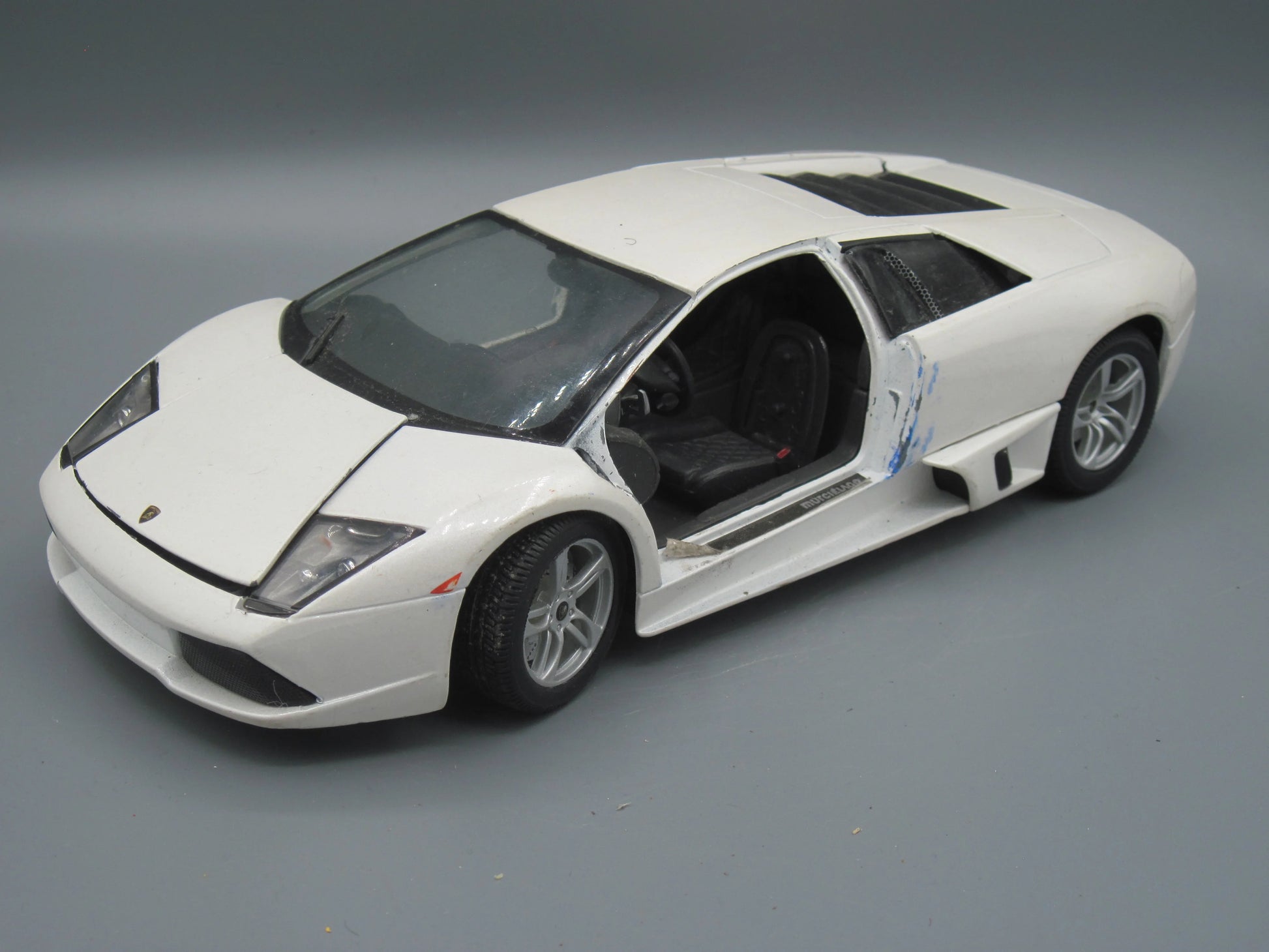 Maisto   Lamborghini Murcielago LP640  White