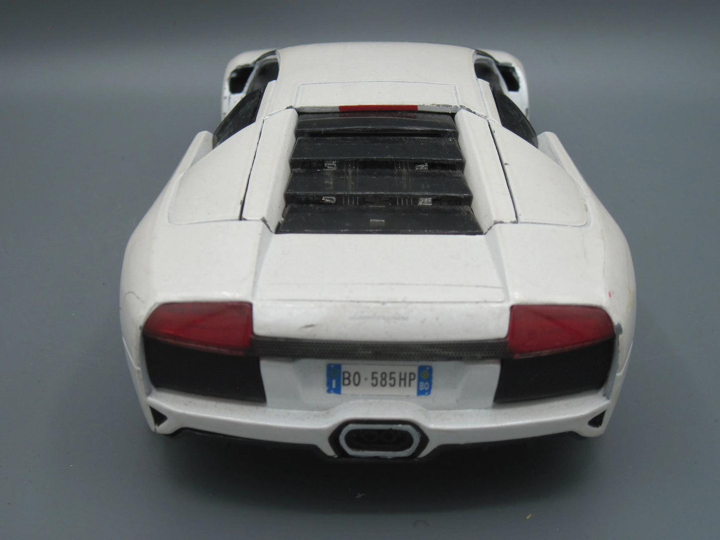 Maisto   Lamborghini Murcielago LP640  White