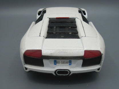 Maisto   Lamborghini Murcielago LP640  White
