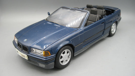 Maisto   BMW 325 I Convertible 1993 Blue