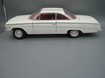 Maisto  Special Edition Chevrolet Bel Air 1962 White