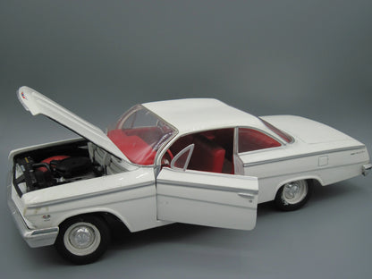 Maisto  Special Edition Chevrolet Bel Air 1962 White