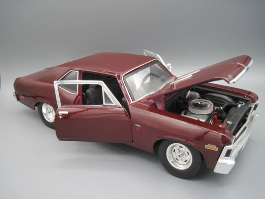 Maisto  Special Edition Chevrolet Nova SS 396 1970 Red