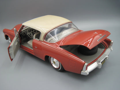 Maisto  Special Edition Studebaker Starliner 1953 Red