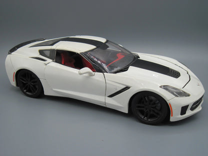 Maisto  Special Edition Chevrolet Corvette Stingray 2014 White