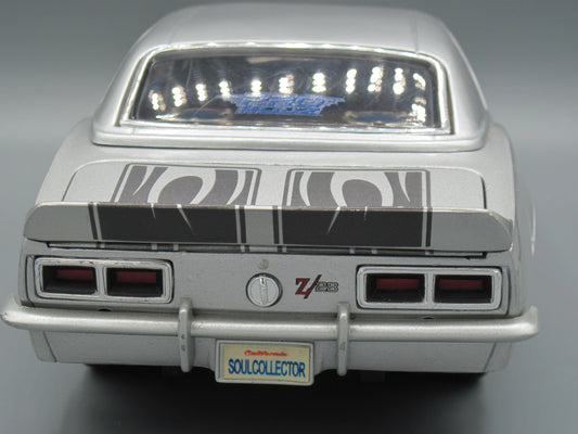 Maisto  Special Edition Chevrolet Camaro Z/28 1968 Silver