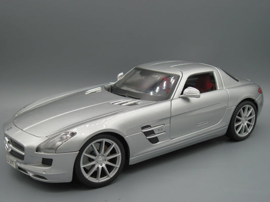 Maisto  Special Edition Mercedes-Benz SLS AMG  Silver