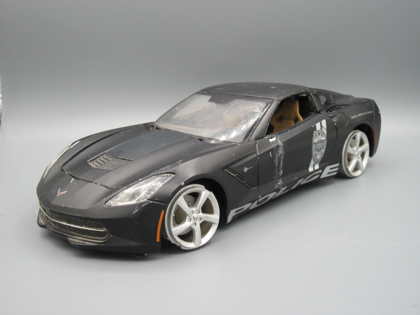 Maisto  Special Edition Chevrolet Corvette Stingray 2014 Black Police Edition
