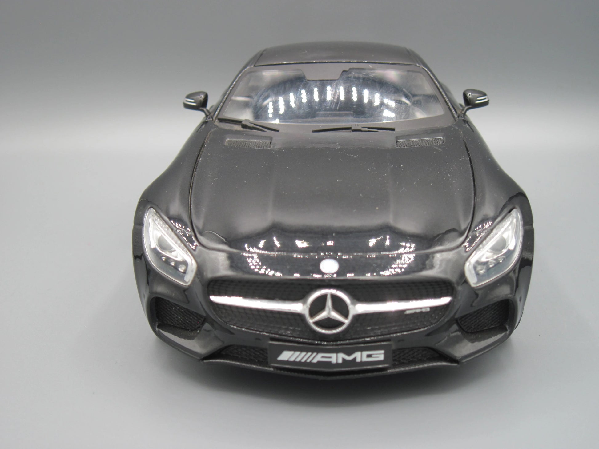 Maisto  Special Edition Mercedes AMG GT Bi Turbo  Black