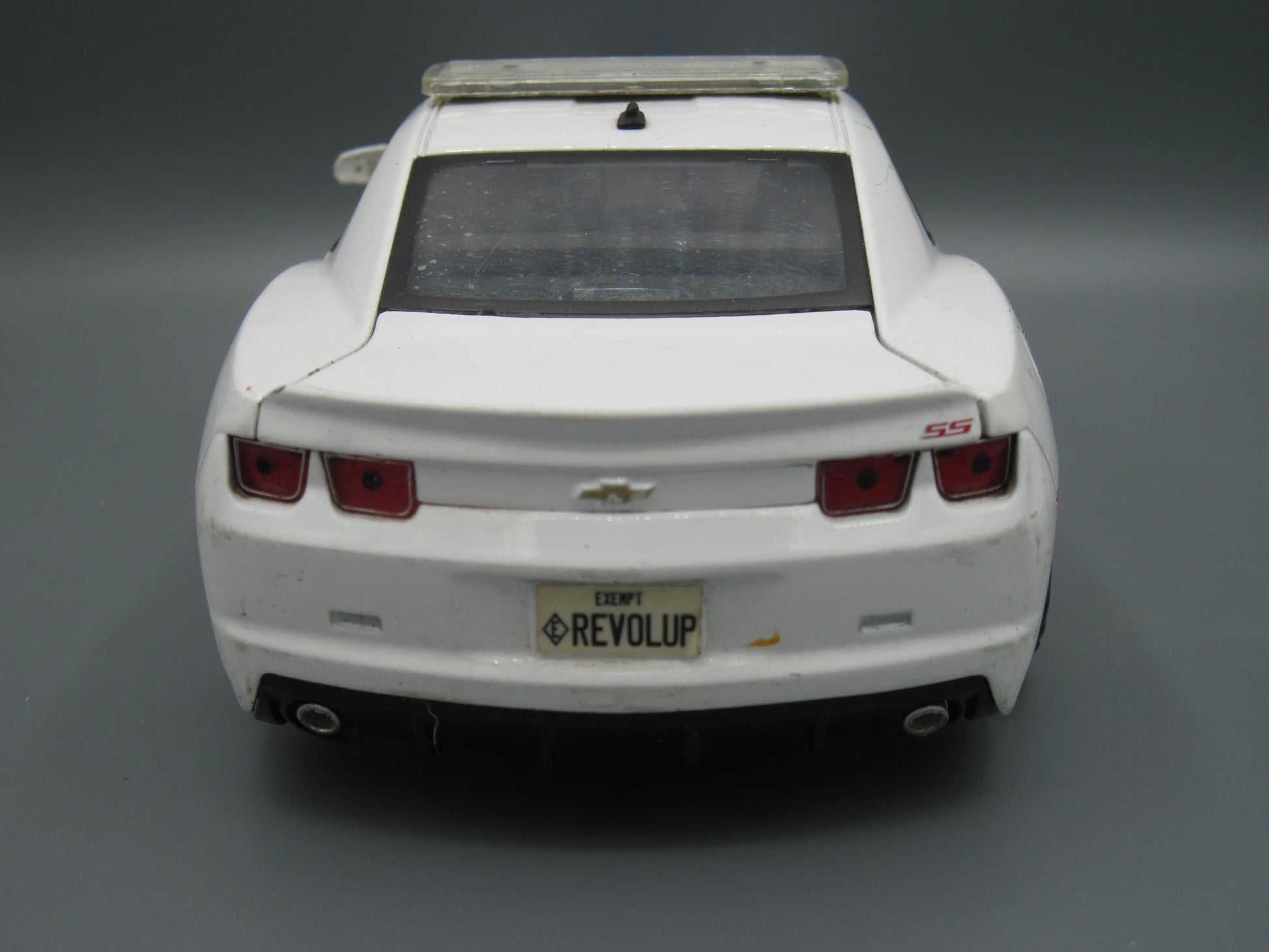 Maisto  Special Edition Chevrolet Camaro  2010 White Police Edition