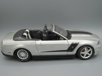Maisto  Special Edition Ford Mustang Roush 427R 2010 Silver