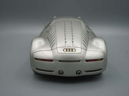 Maisto  Special Edition Audi Supersportswagen Rosemeyer  Silver