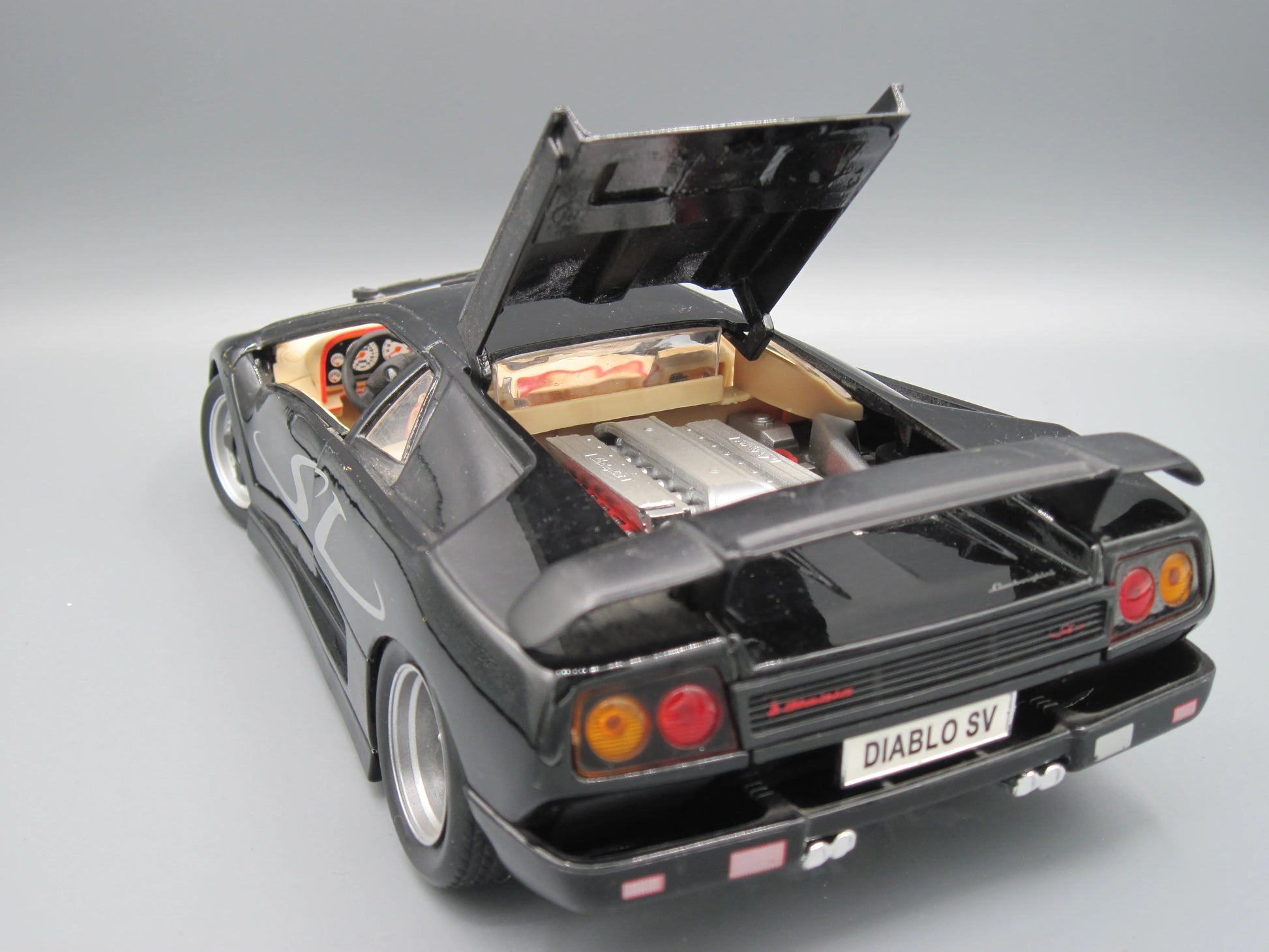Maisto  Special Edition Lamborghini Diablo SV  Black