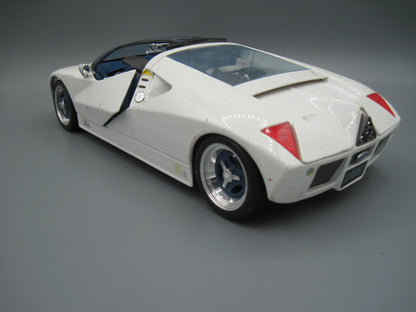 Maisto  Special Edition Ford GT90  White