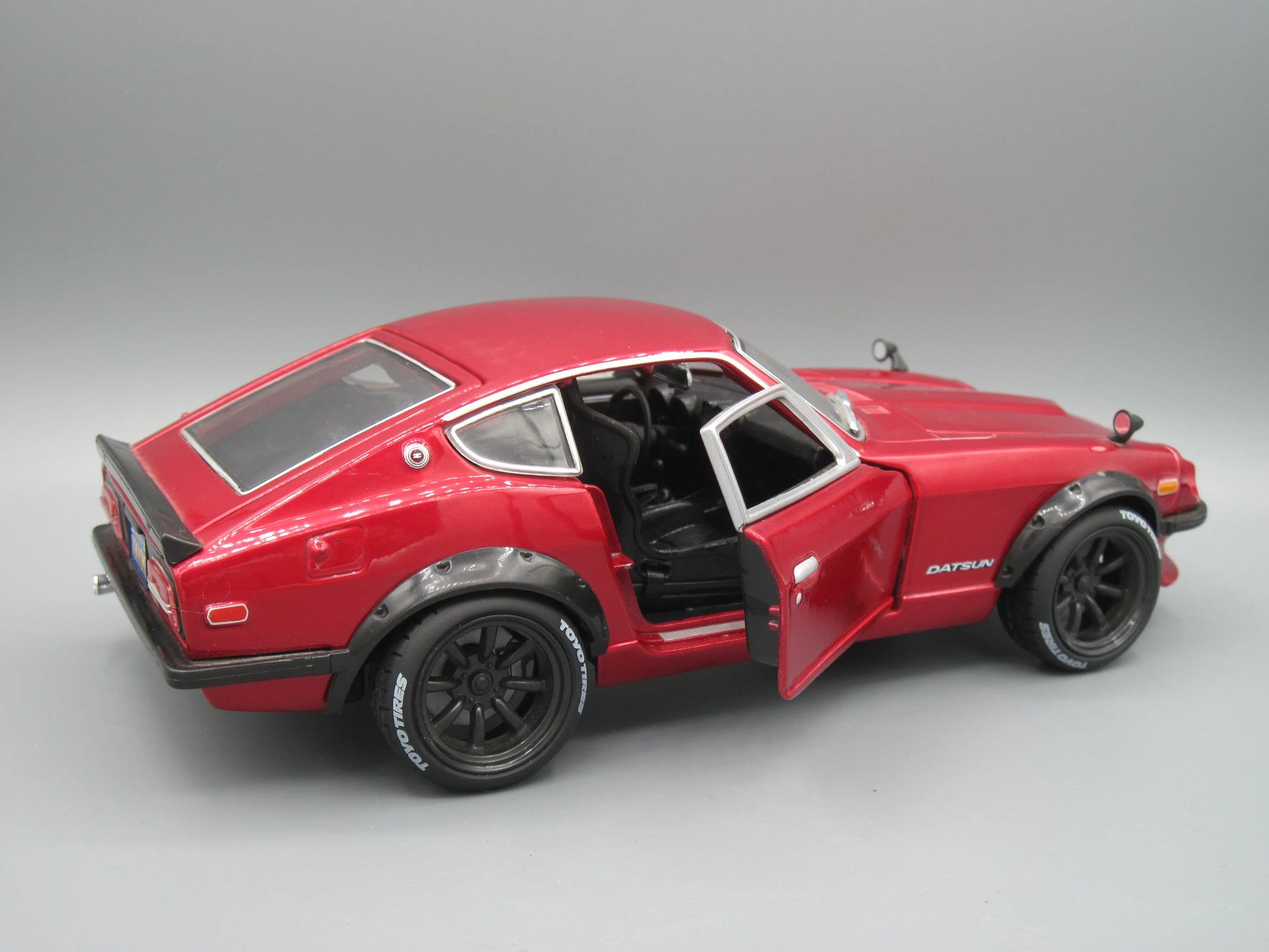 Maisto  Special Edition Datsun 240 Z 1971 Red
