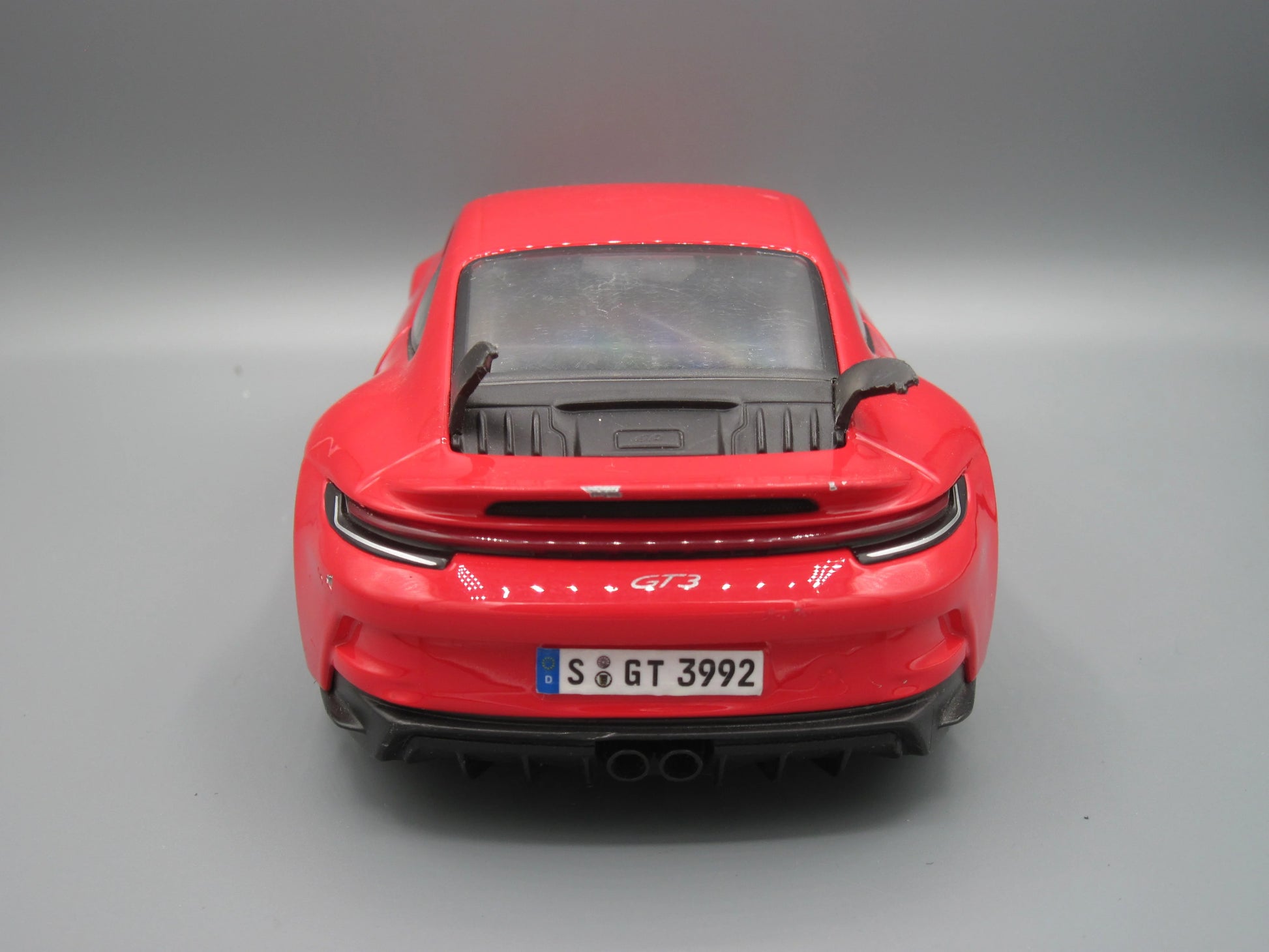 Maisto  Special Edition Porsche 911 GT3  Red