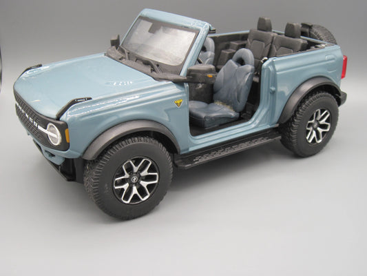 Maisto  Special Edition Ford Bronco  Blue
