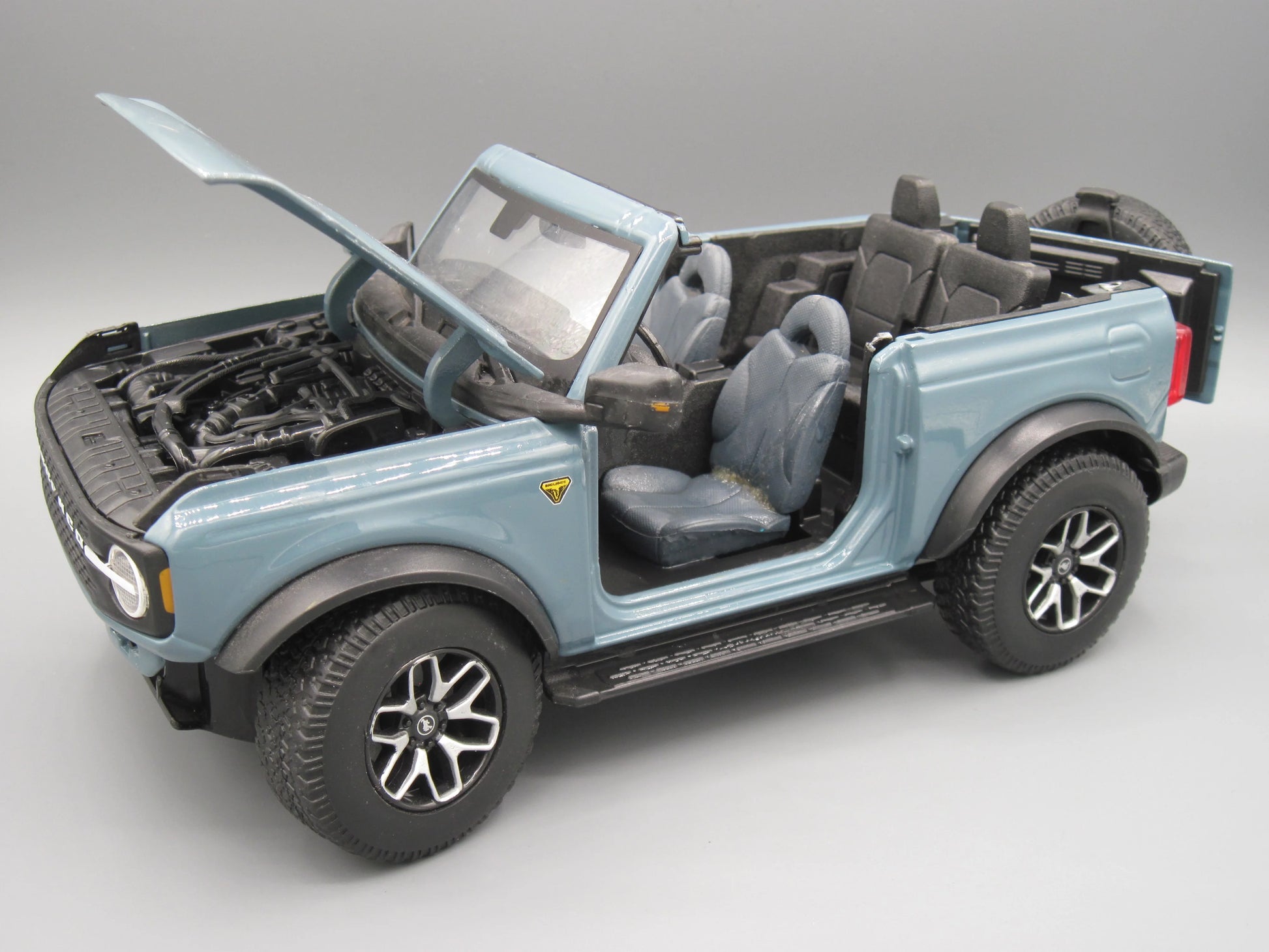 Maisto  Special Edition Ford Bronco  Blue