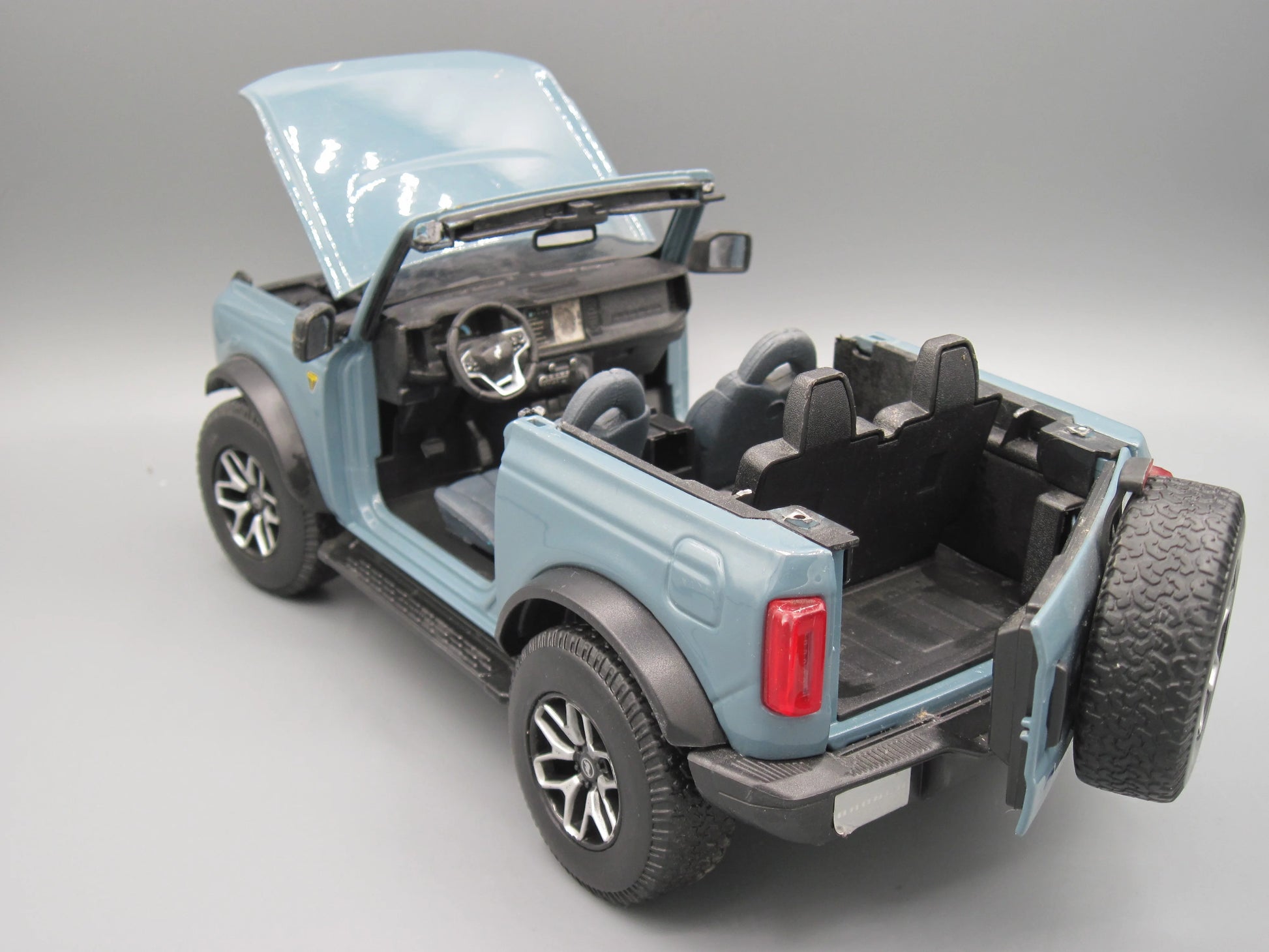 Maisto  Special Edition Ford Bronco  Blue