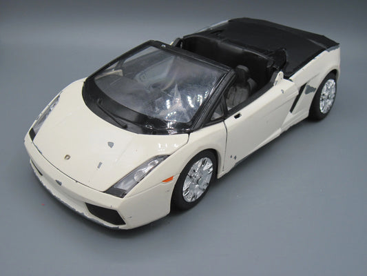 Maisto   Lamborghini Gallardo Spider  White