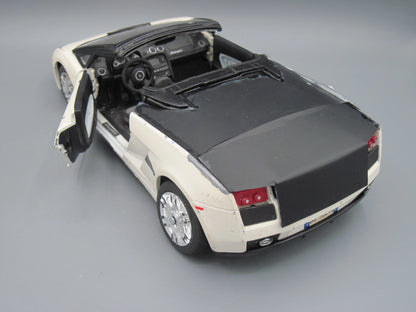 Maisto   Lamborghini Gallardo Spider  White
