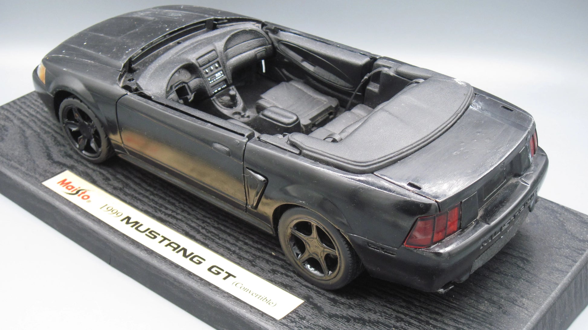 Maisto   Ford Mustang GT 1999 Black