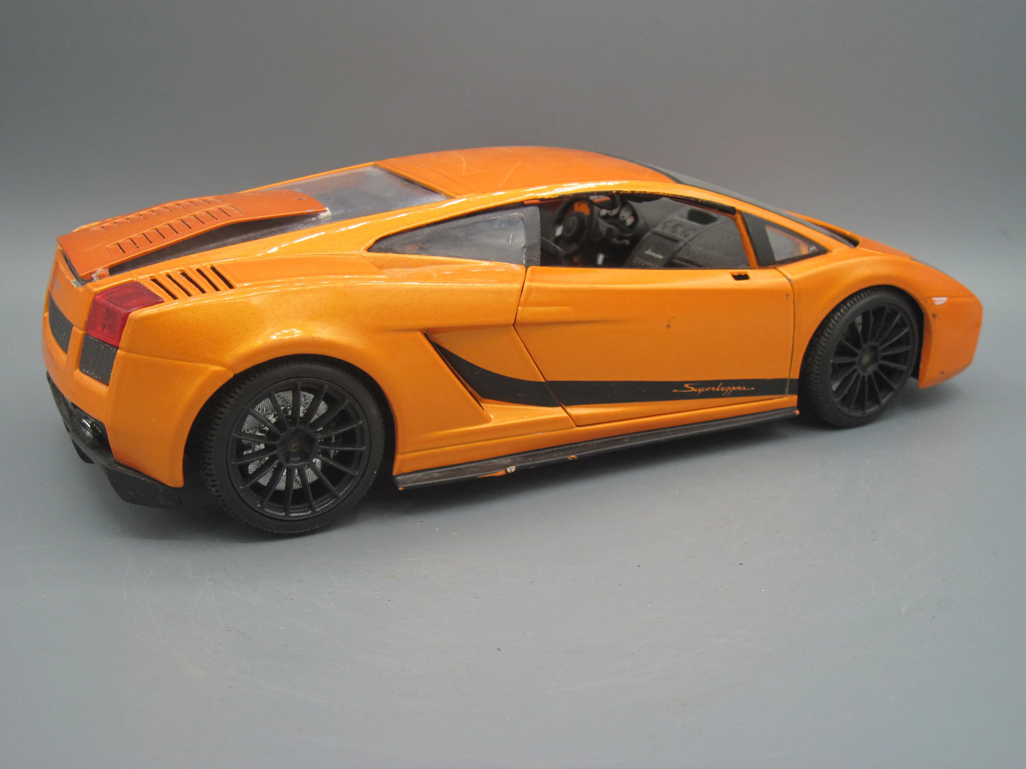 Maisto   Lamborghini Gallardo Superleggera  Orange