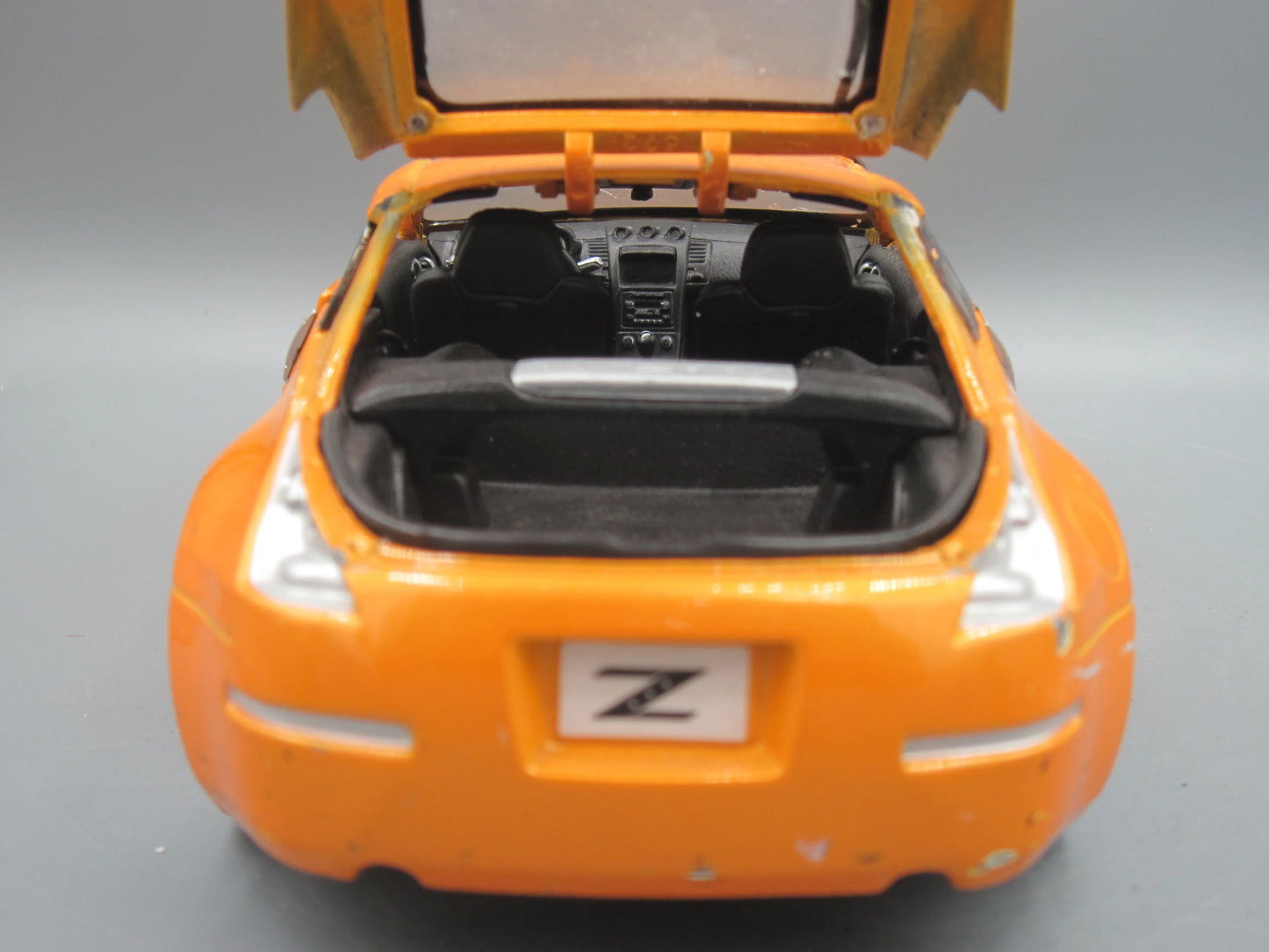 Maisto   Nissan 350Z  Orange