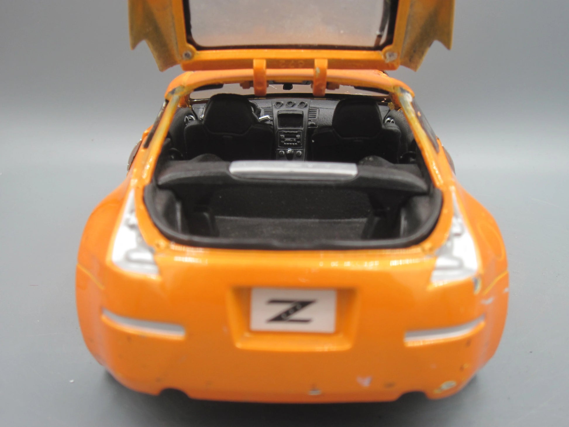 Maisto   Nissan 350Z  Orange