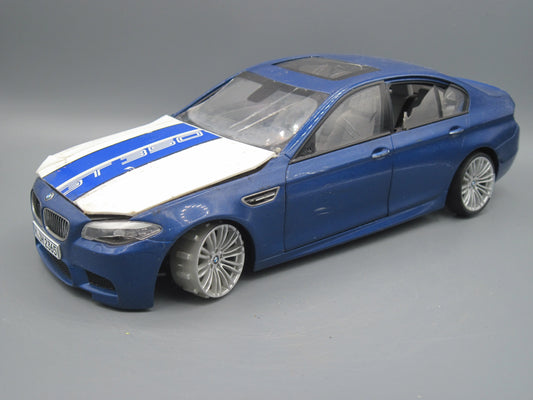 Paragon   BMW M5  Blue