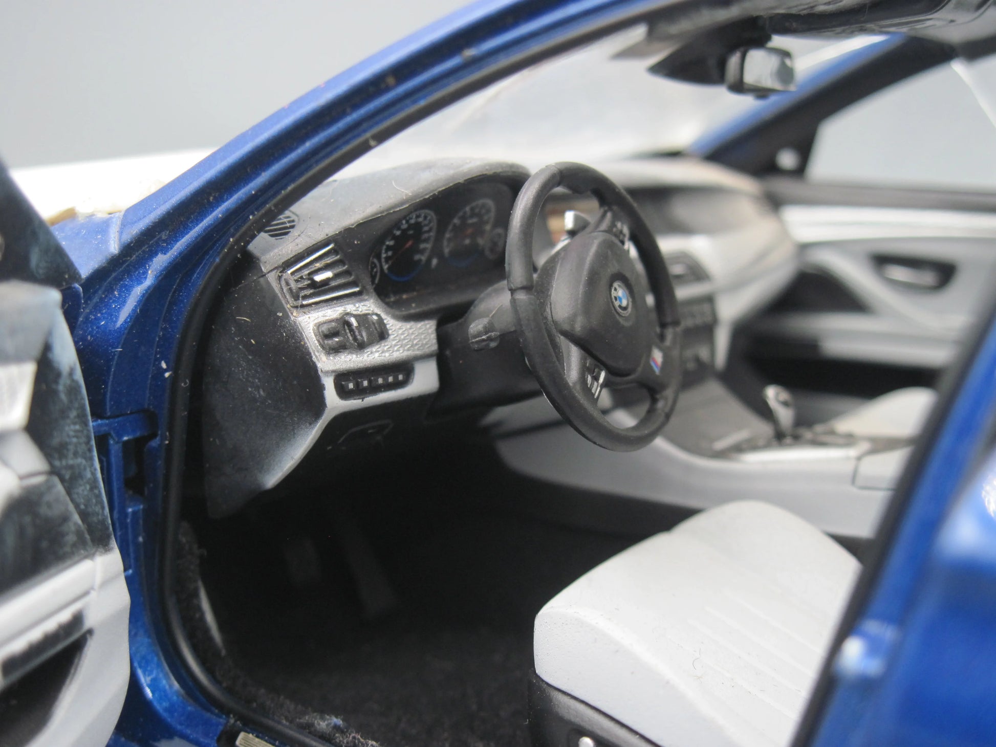 Paragon   BMW M5  Blue