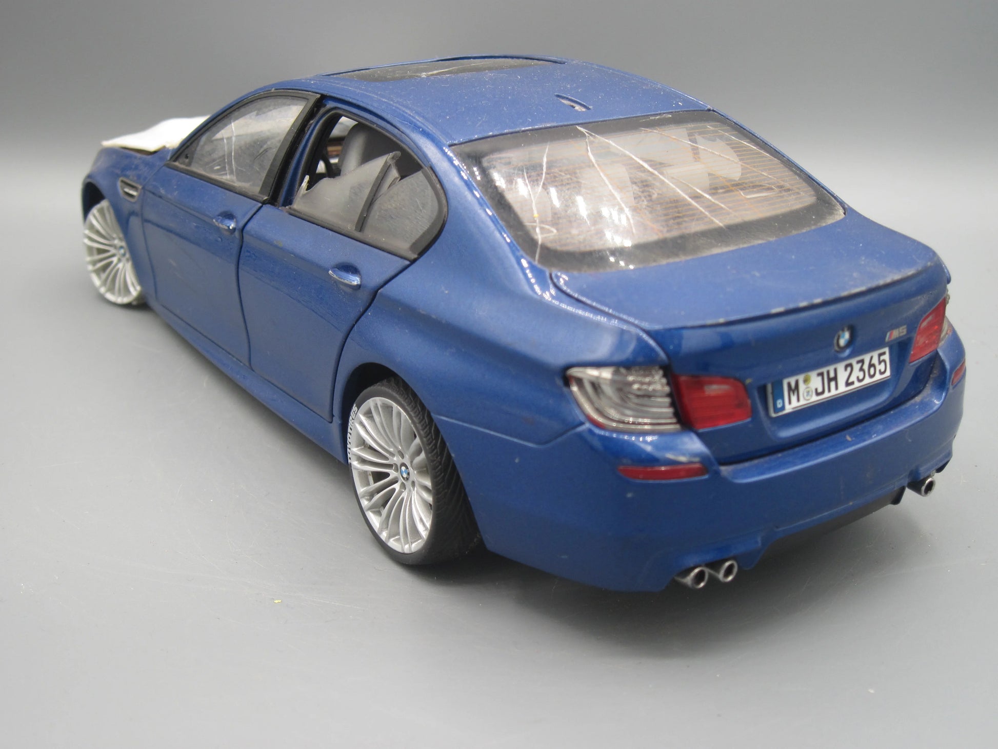 Paragon   BMW M5  Blue