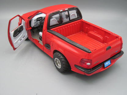 Bburago   Ford SVT F150  Red