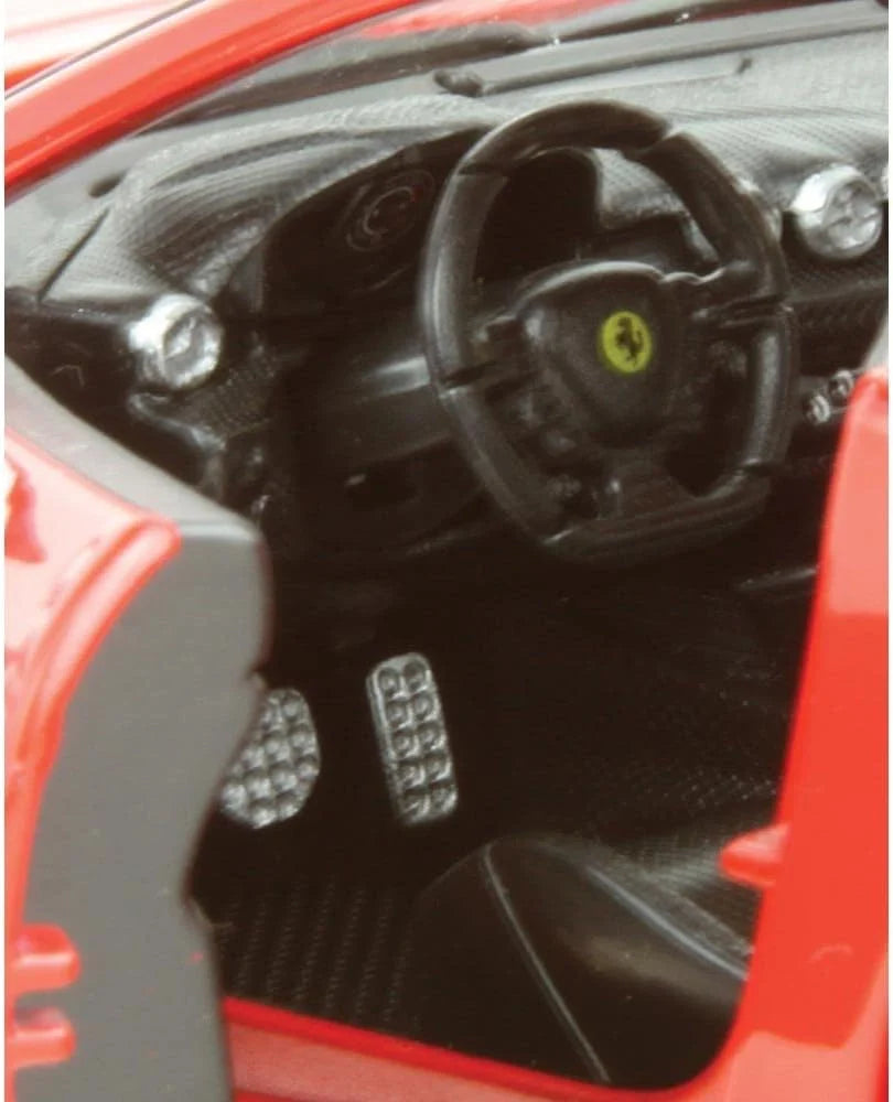 Bburago  Race & Play Ferrari F12tdf  Red
