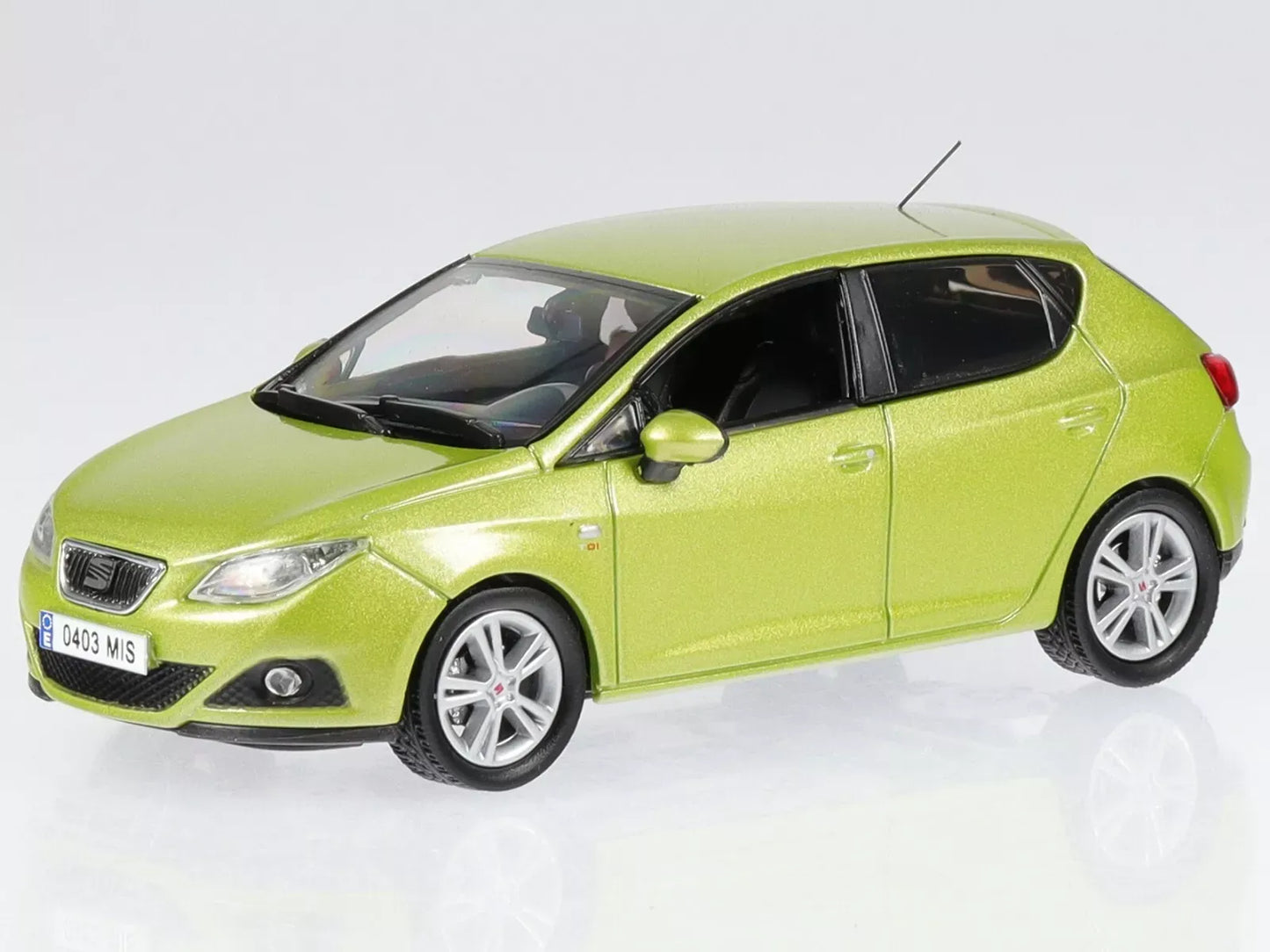 Bburago   Seat Ibiza  Green 