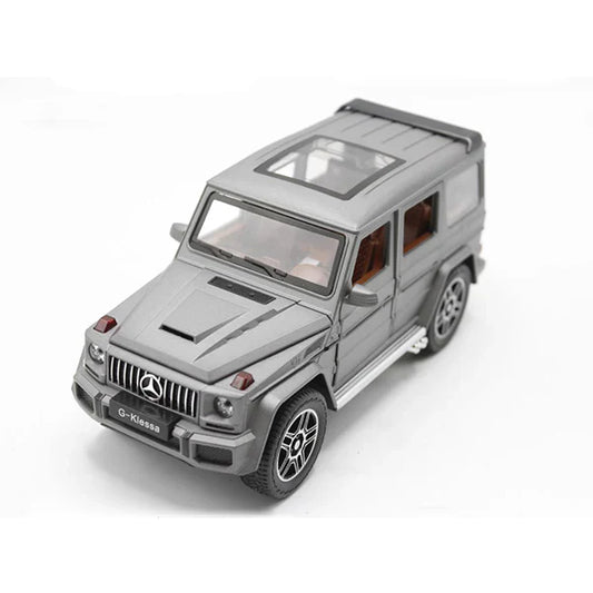 Che Zhi   Mercedes AMG G63  Grey