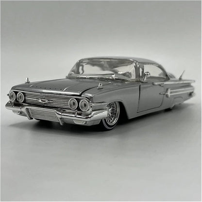 Jada   Chevrolet Impala 1960 White, Silver FNTF 8