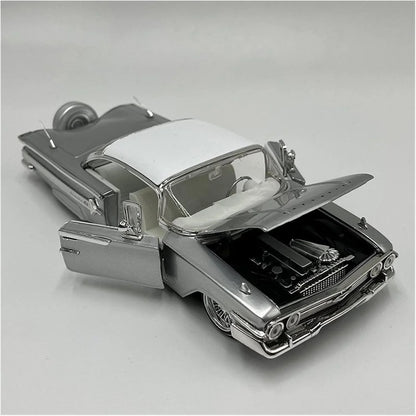 Jada   Chevrolet Impala 1960 White, Silver FNTF 8