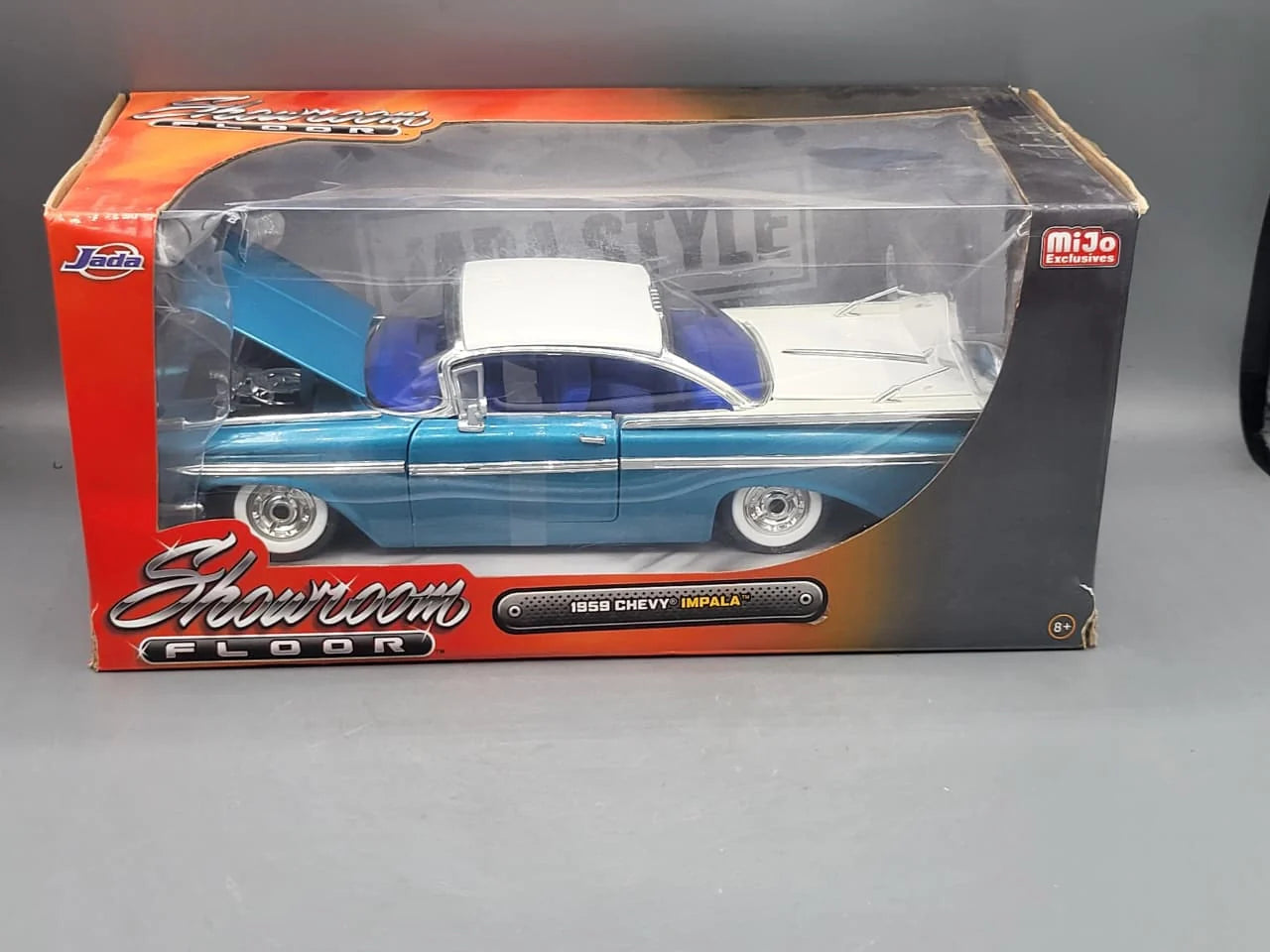 Jada   Chevrolet Impala  Blue