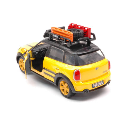 Motor Max  City Classics Mini Cooper S Countrymen  Yellow
