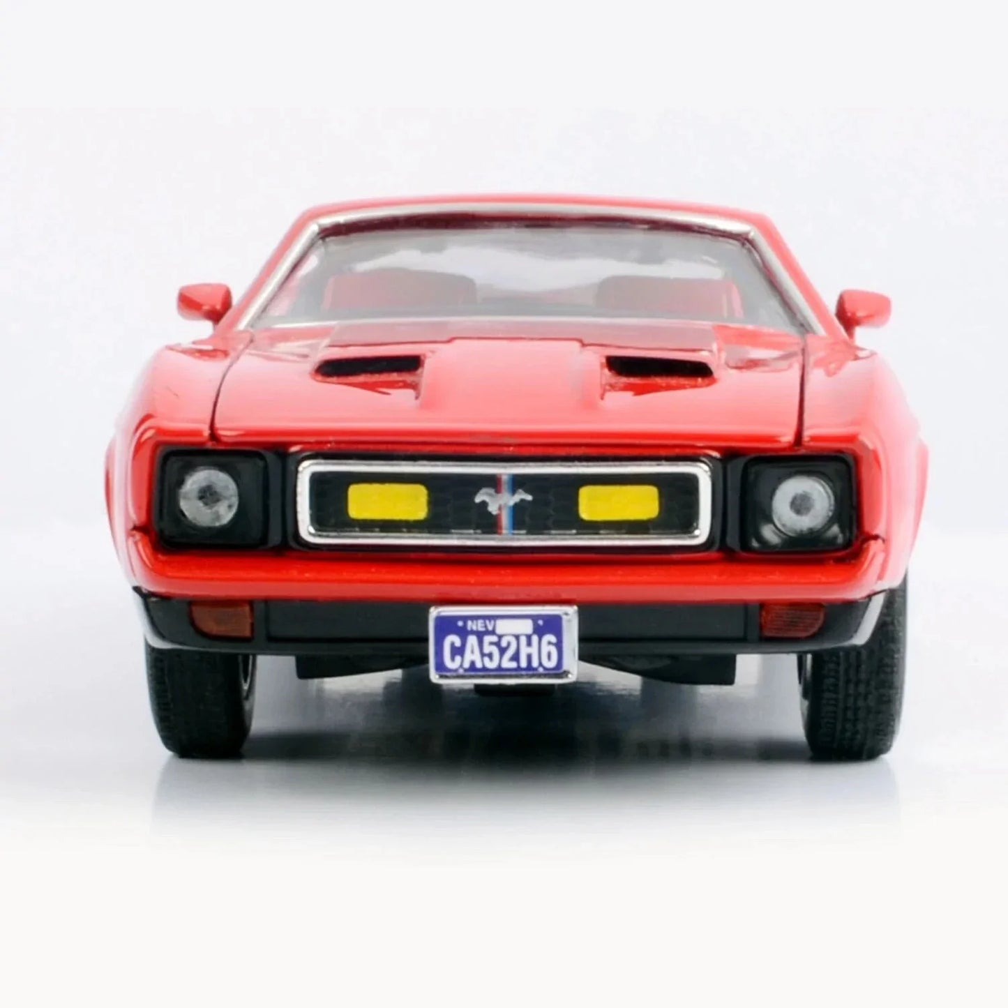 Motor Max  James Bond 007 Ford  Mustang Mach 1 1971 Red