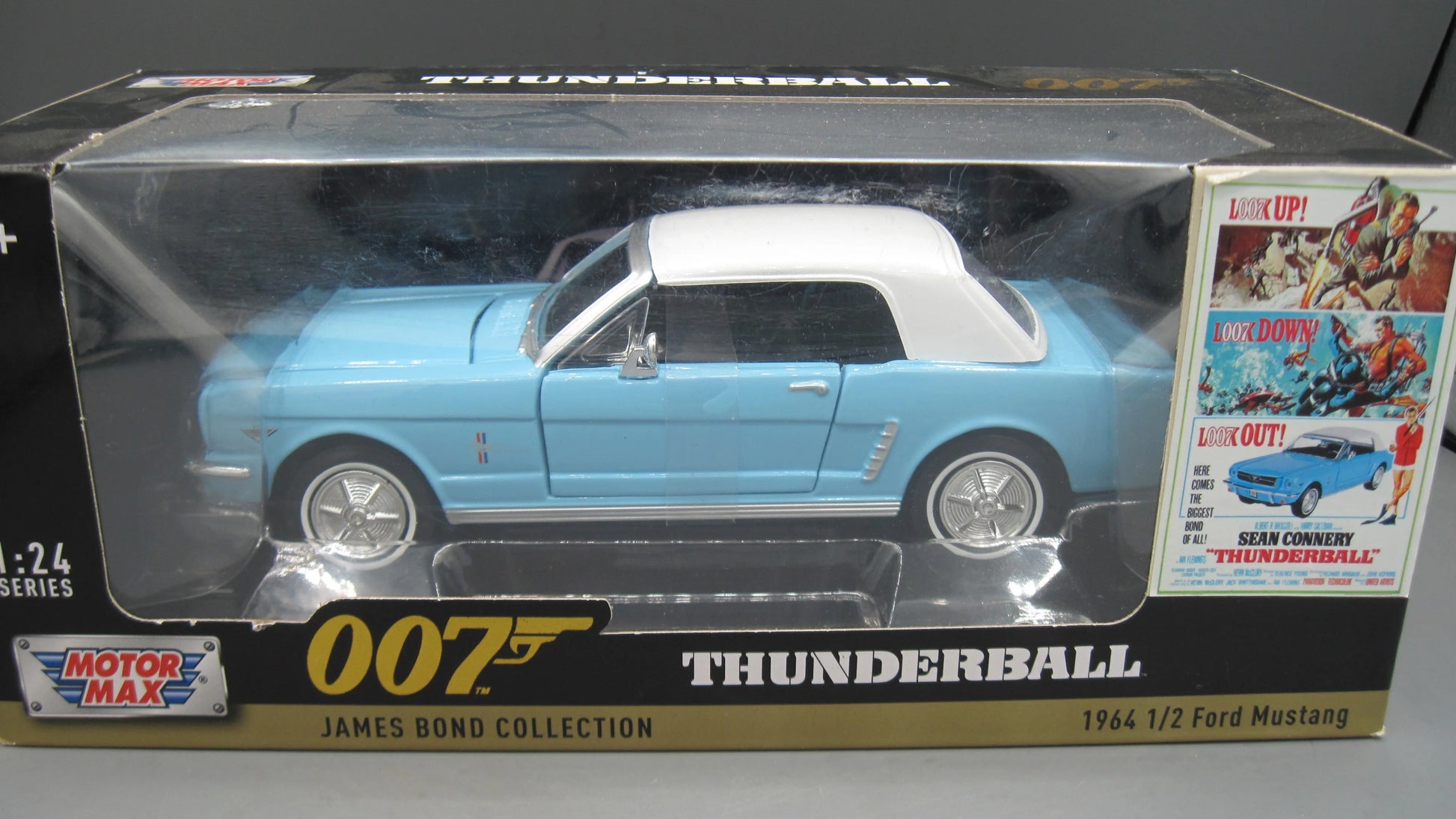Motor Max  James Bond 007 Ford  Mustang Mach 1/2 1964 Blue