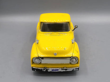 Motor Max   Ford F1 Pick up - Fleet Farm  Yellow