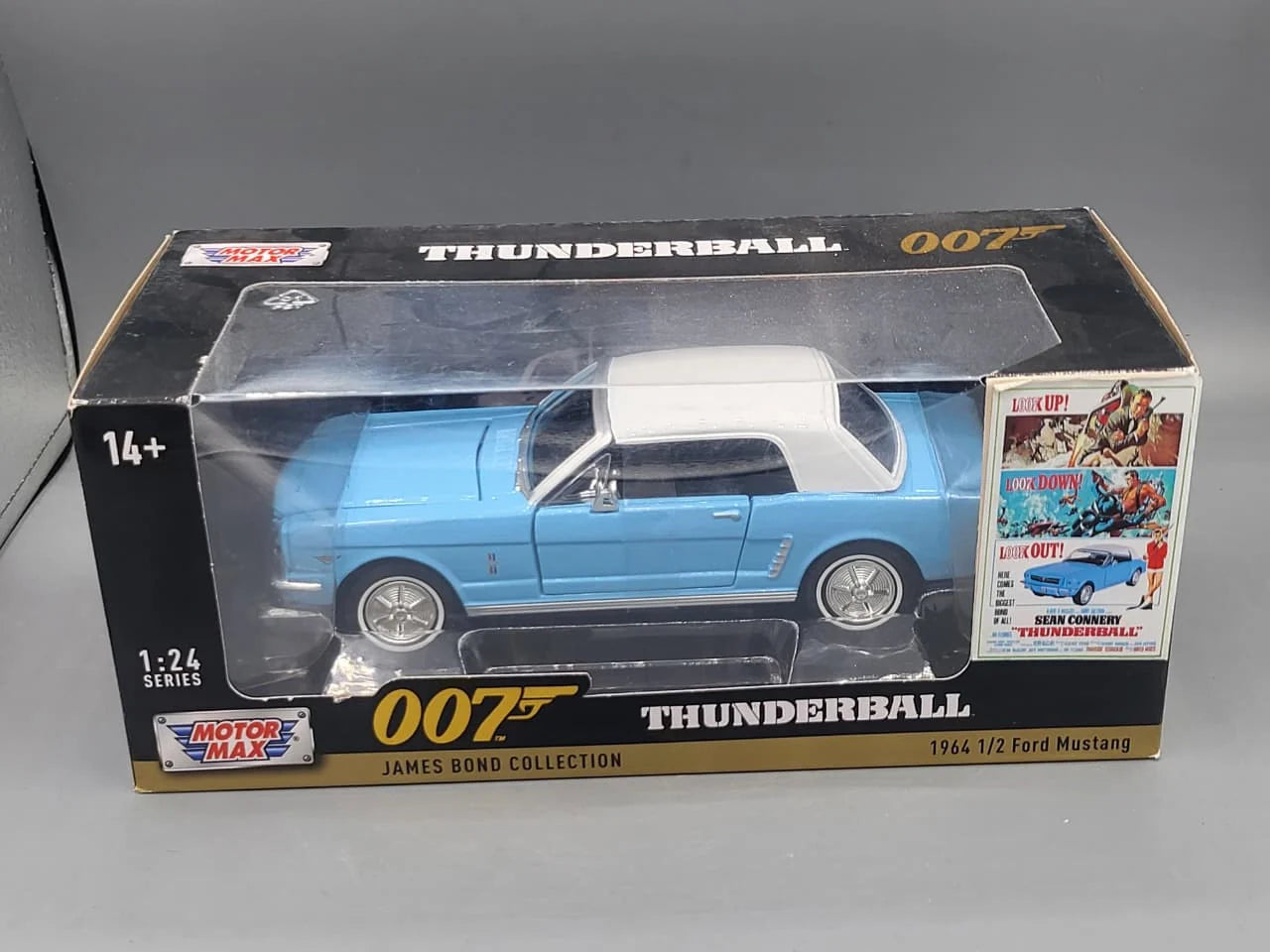 Motor Max   Ford Mustang Mach 1/2 1964 Blue, White