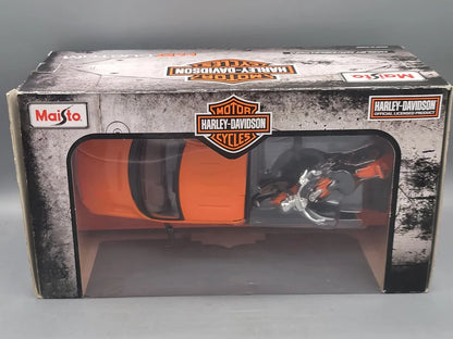Maisto   Ford + HD Motorcycle F-150 STX + FLH Duo Glide  Orange, Black
