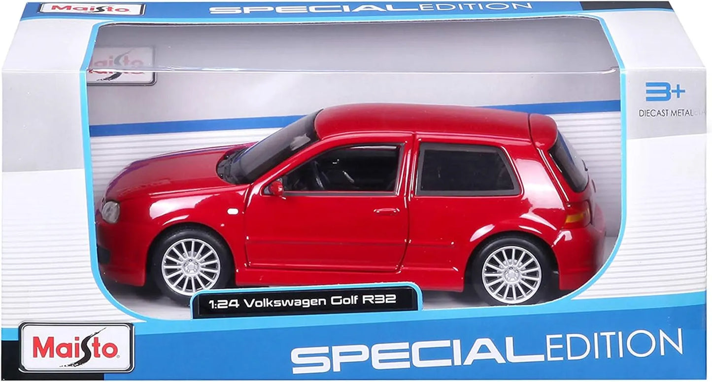 Maisto Special Edition  Volkswagen Golf R32  Red 