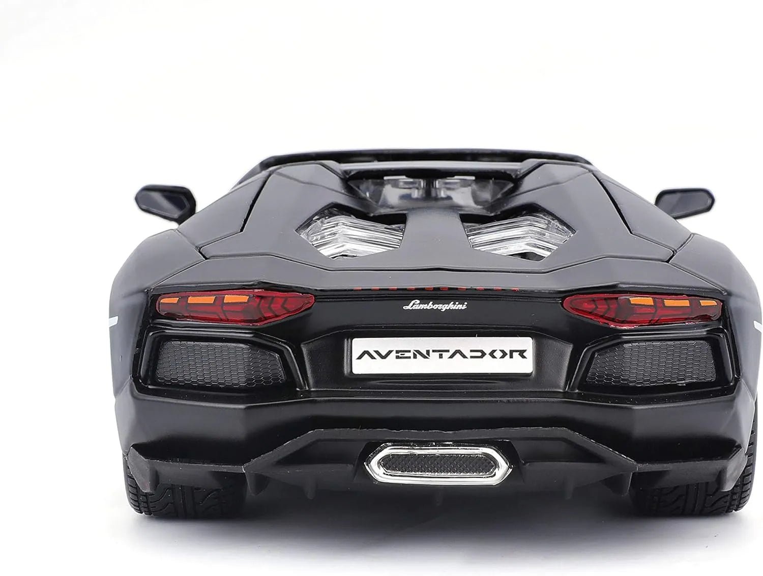 Maisto Special Edition  Lamborghini Aventador LP 700-4 Roadster  Black 